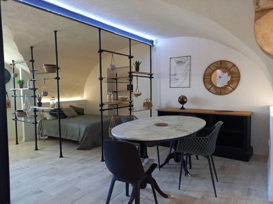 Le Studio De Diane - Terrasse Et Parking - Lägenhet Montboucher-sur-Jabron Exteriör bild